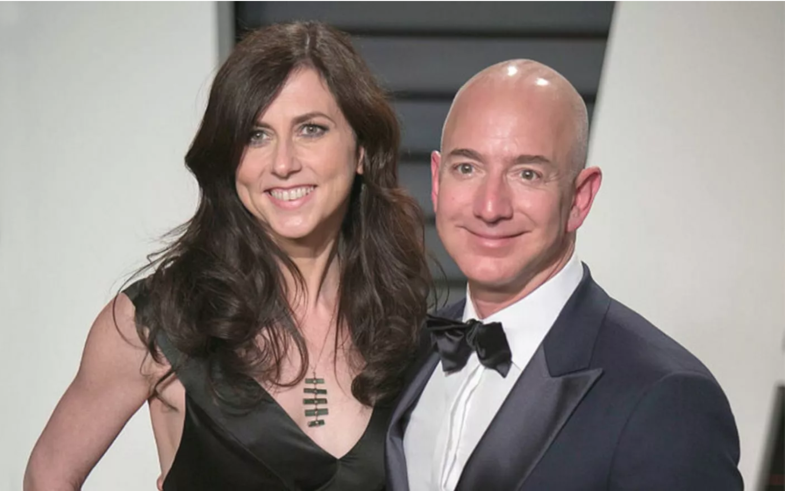 A 55-year-old Mexican woman with three children stole billionaire Bezos